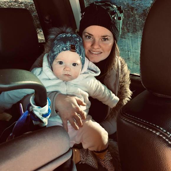 Meet your Posher, Michelle - Picture 1 of 1